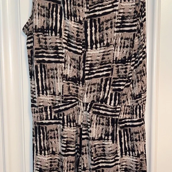 Women’s Calvin Klein jumpsuit size 12 - Picture 3 of 3